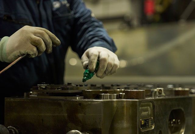 金型メンテナンス