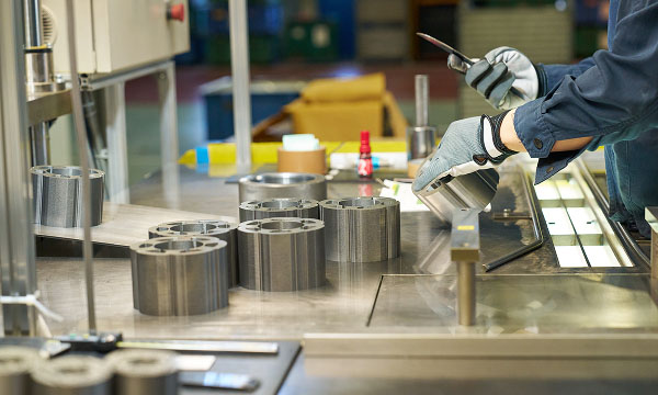 モーターコア製造（量産製品）