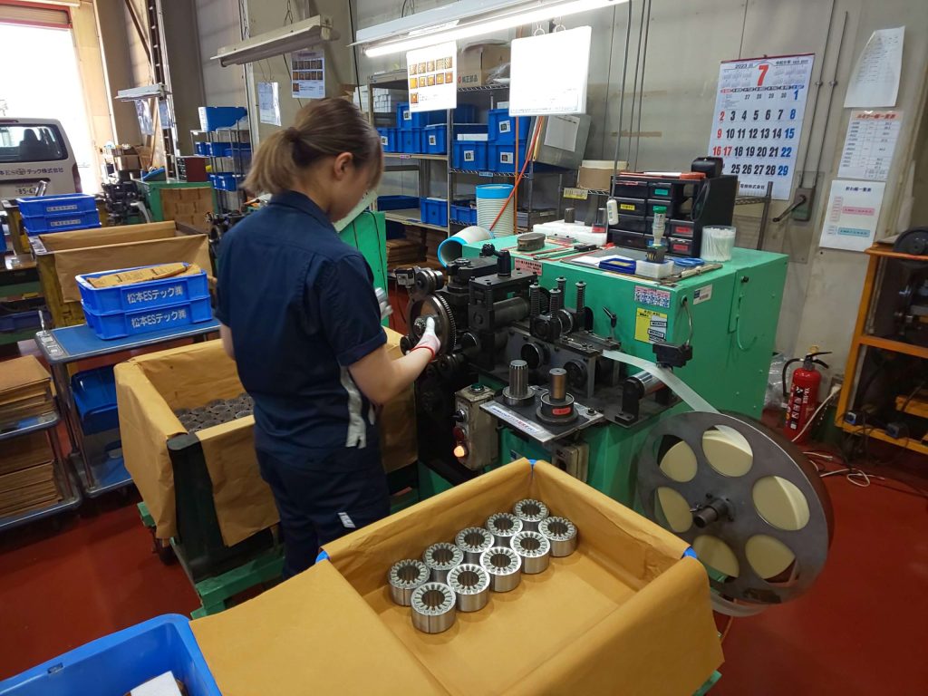 ルミラー挿入作業