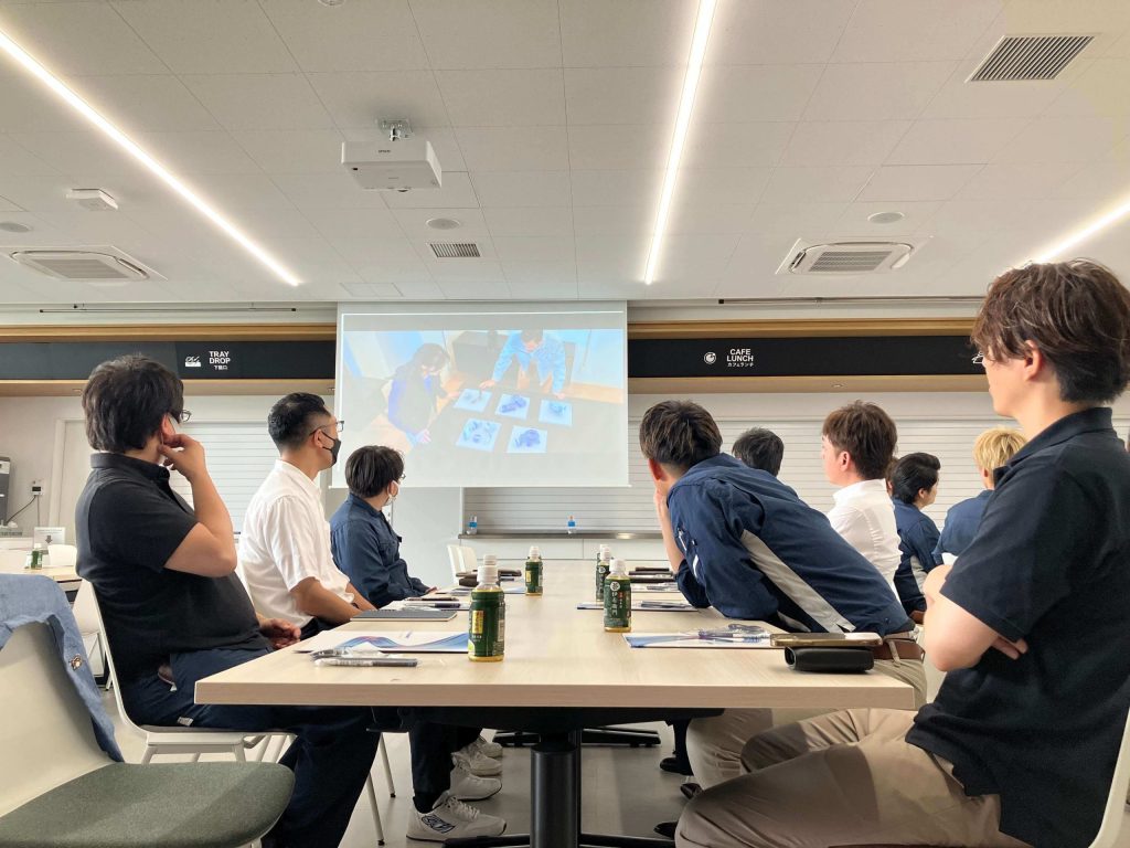 オリエンタルモーター様　会社説明　受ける様子